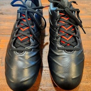 PUMA KING PLATINUM 21 FG - BLACK/SUNBLAZE size 11